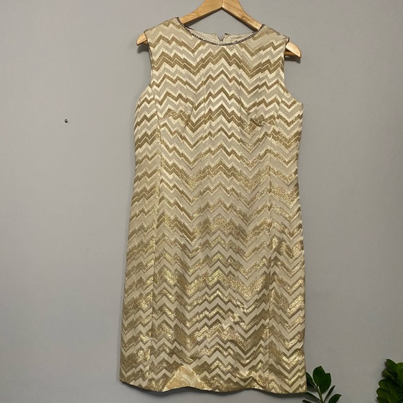 Vintage 1960s cream, gold and silver lurex dress - Picture 6 of 9